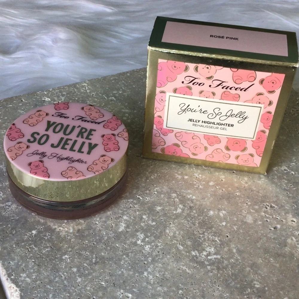 Too faced Your So Jelly Highlighter
